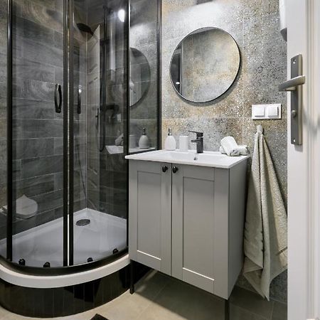 Niron Apartament Dom Z Papieru Lizbona Piła Buitenkant foto