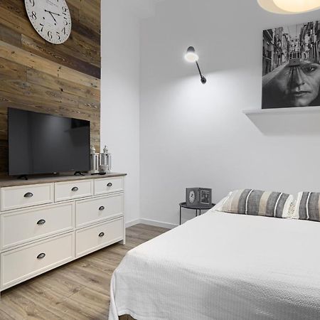 Niron Apartament Dom Z Papieru Lizbona Piła Buitenkant foto